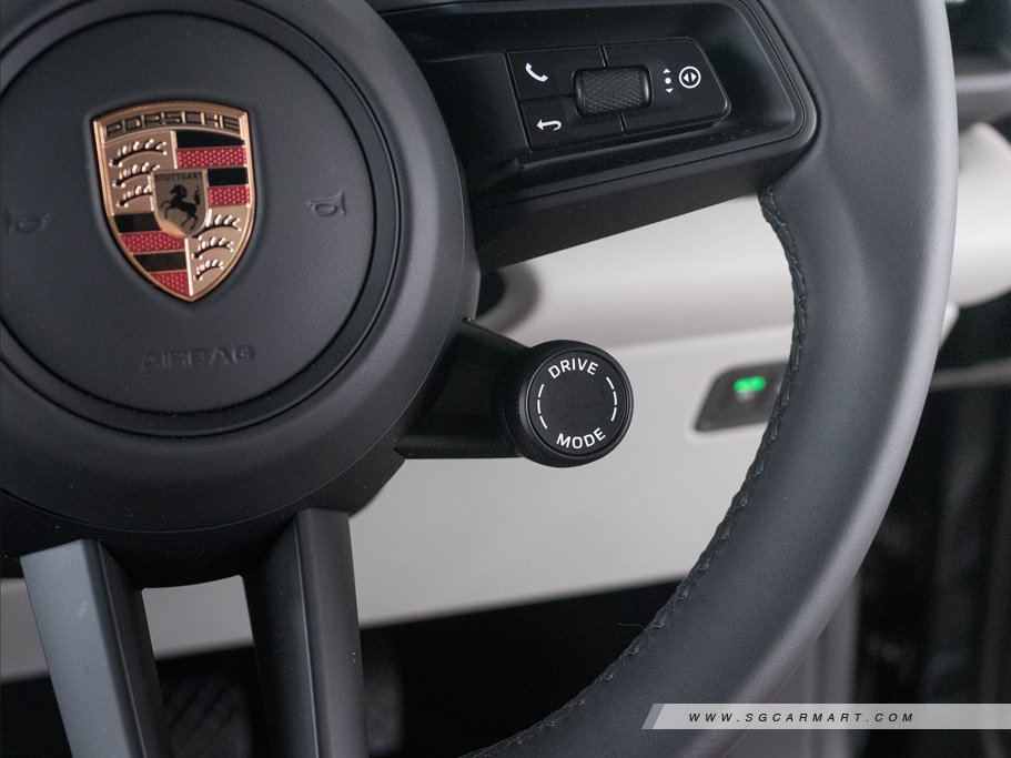 https://i.i-sgcm.com/new_cars/cars/21829/21829_g34
