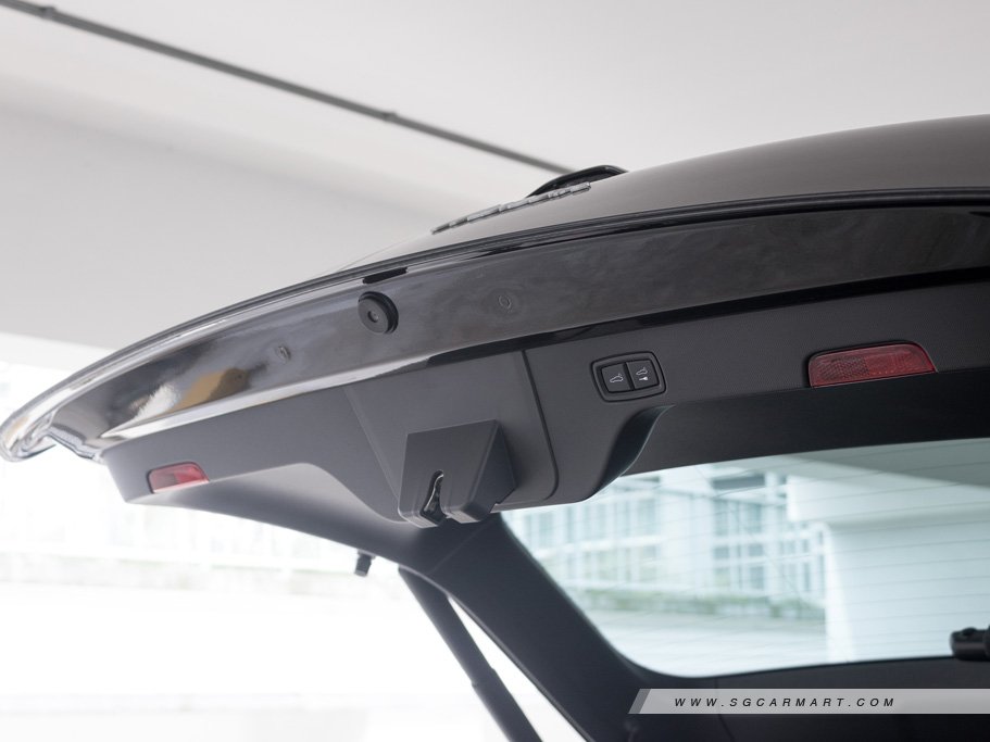 https://i.i-sgcm.com/new_cars/cars/21829/21829_g47