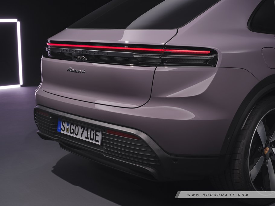 https://i.i-sgcm.com/new_cars/cars/21829/21829_g8