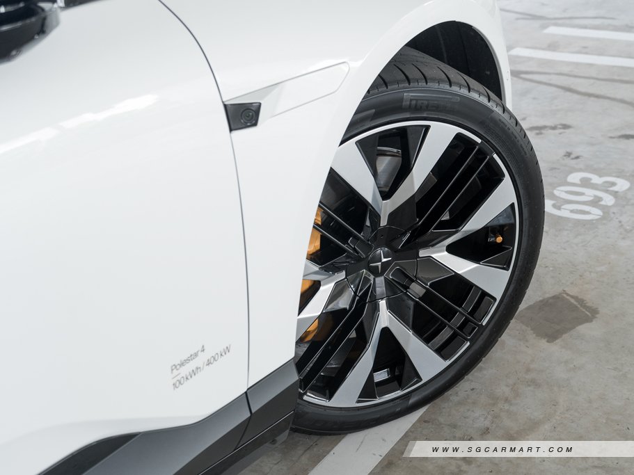 https://i.i-sgcm.com/new_cars/cars/21830/21830_g24
