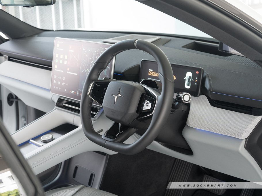 https://i.i-sgcm.com/new_cars/cars/21830/21830_g26