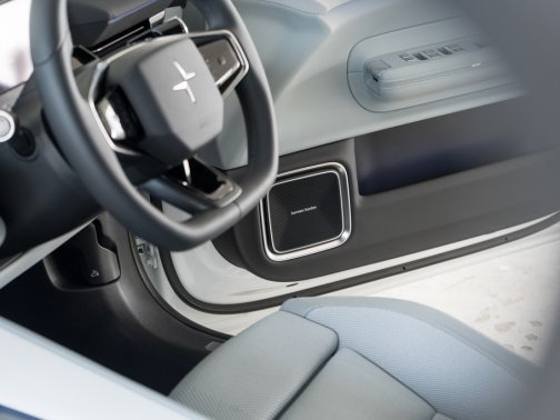 https://i.i-sgcm.com/new_cars/cars/21830/21830_g30