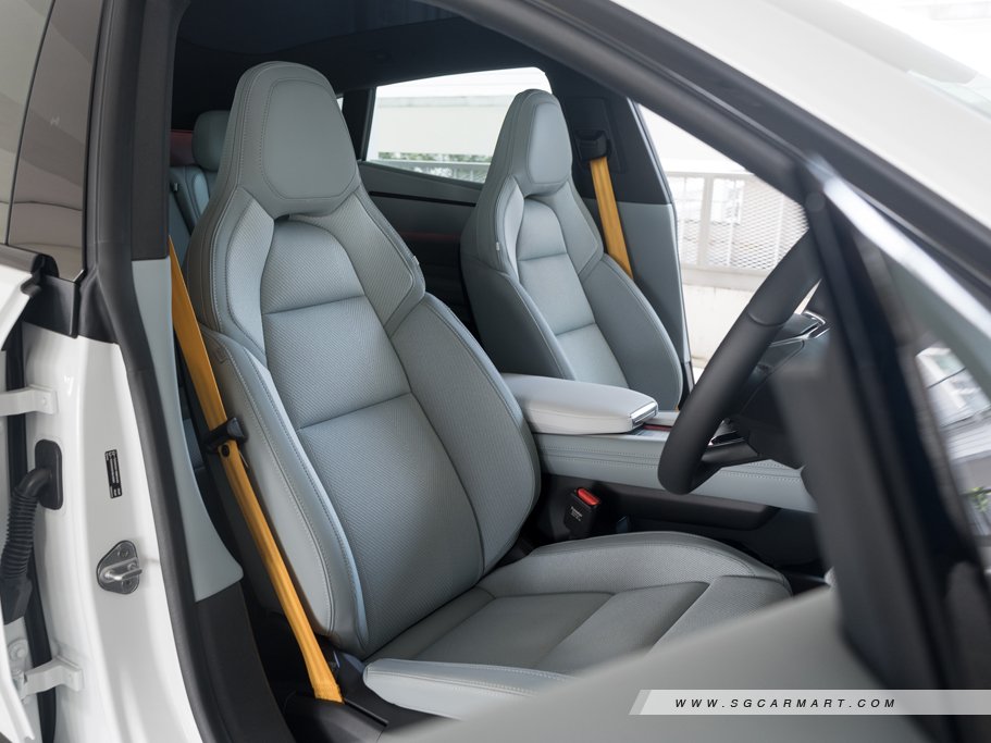 https://i.i-sgcm.com/new_cars/cars/21830/21830_g34