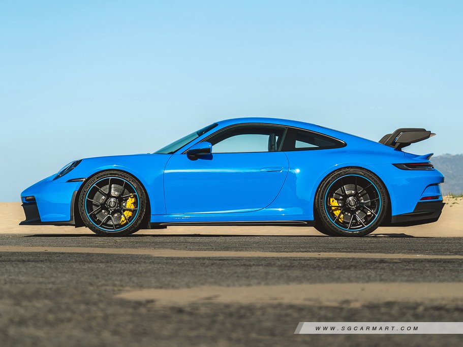 https://i.i-sgcm.com/new_cars/cars/21831/21831_g15