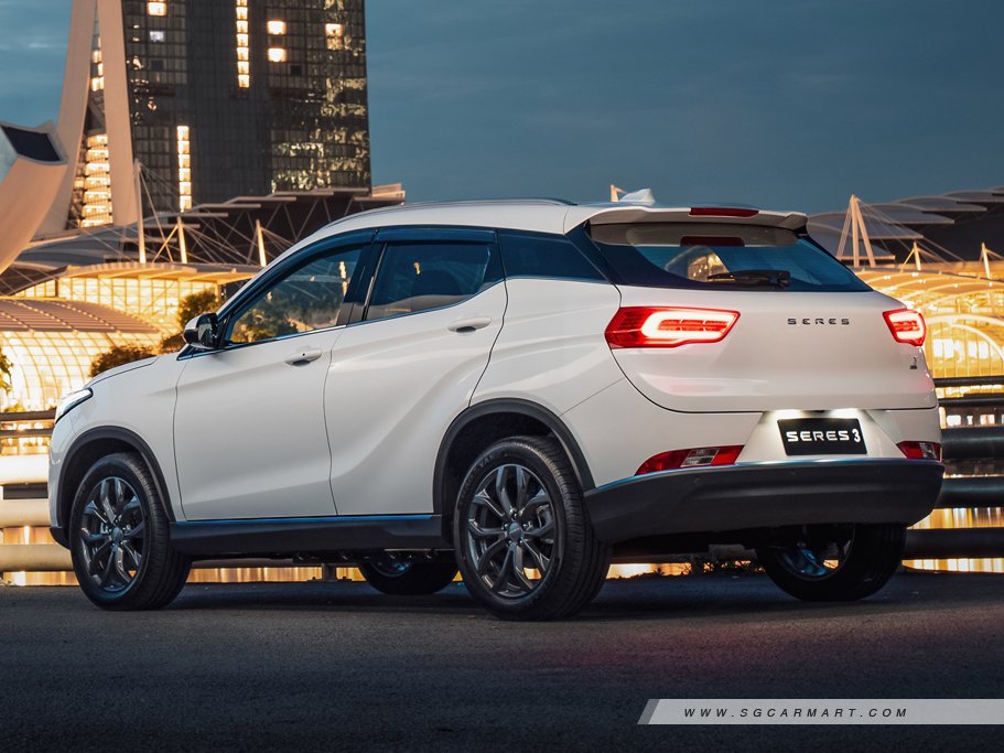 https://i.i-sgcm.com/new_cars/cars/21834/21834_g2