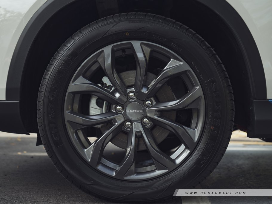 https://i.i-sgcm.com/new_cars/cars/21834/21834_g6