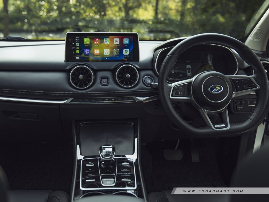 https://i.i-sgcm.com/new_cars/cars/21834/21834_g7