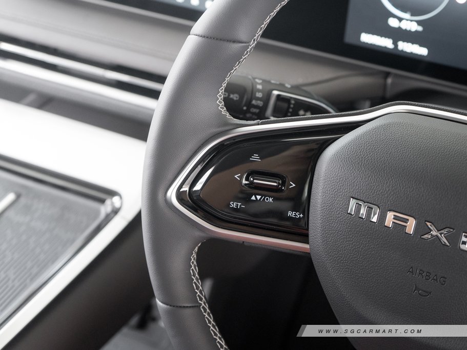 https://i.i-sgcm.com/new_cars/cars/21839/21839_g52