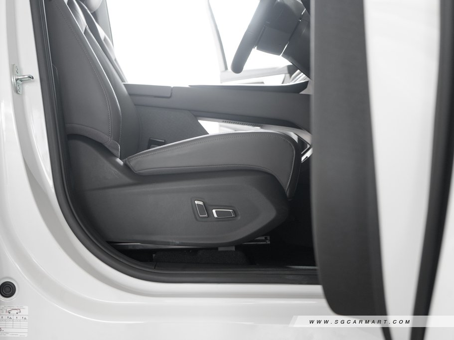 https://i.i-sgcm.com/new_cars/cars/21839/21839_g57