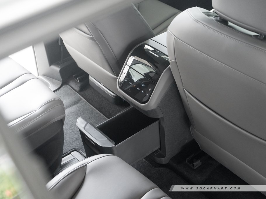 https://i.i-sgcm.com/new_cars/cars/21839/21839_g61