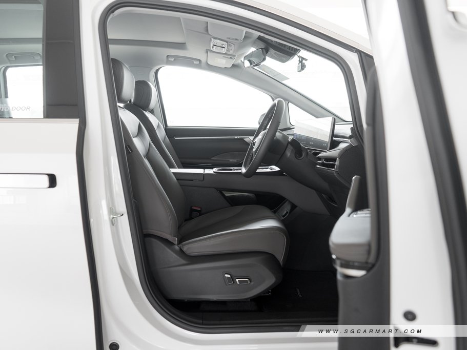 https://i.i-sgcm.com/new_cars/cars/21839/21839_g63