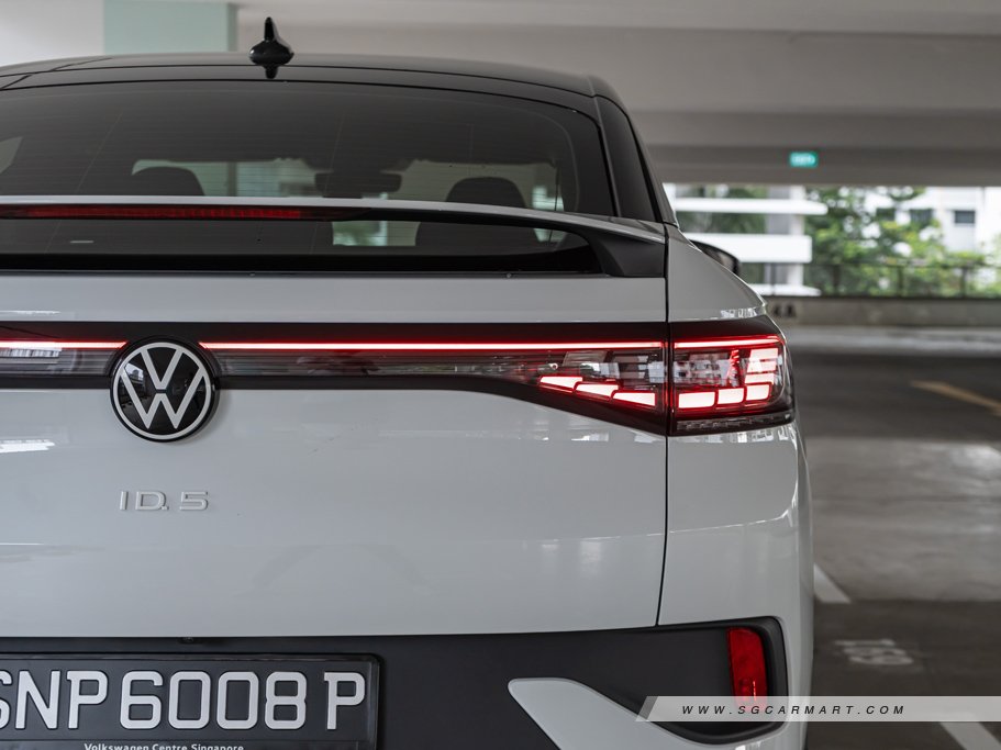 https://i.i-sgcm.com/new_cars/cars/21841/21841_g22
