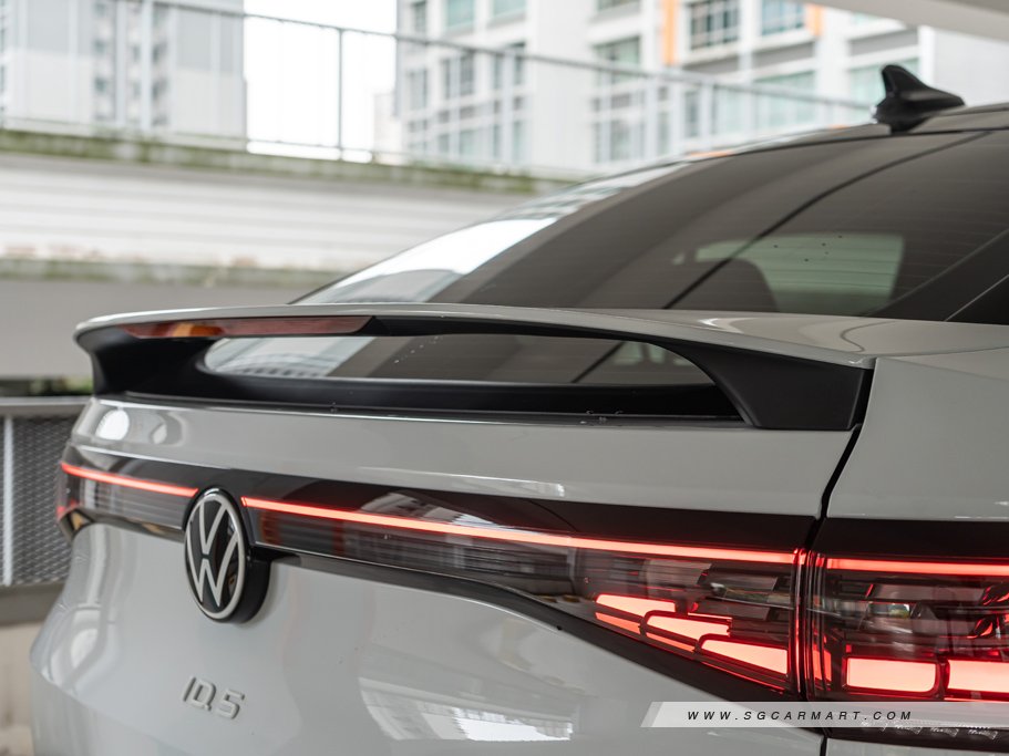 https://i.i-sgcm.com/new_cars/cars/21841/21841_g23