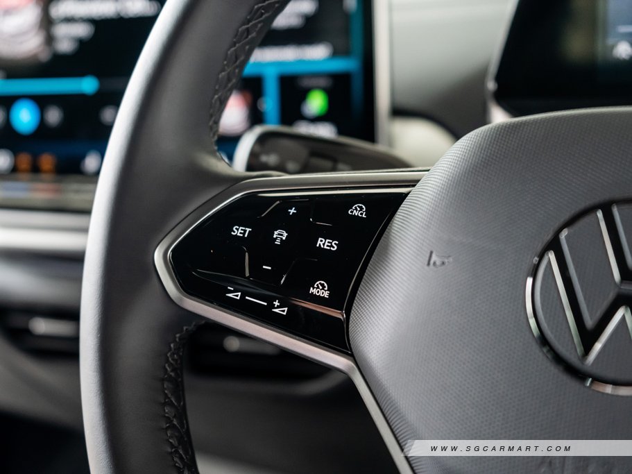 https://i.i-sgcm.com/new_cars/cars/21841/21841_g30