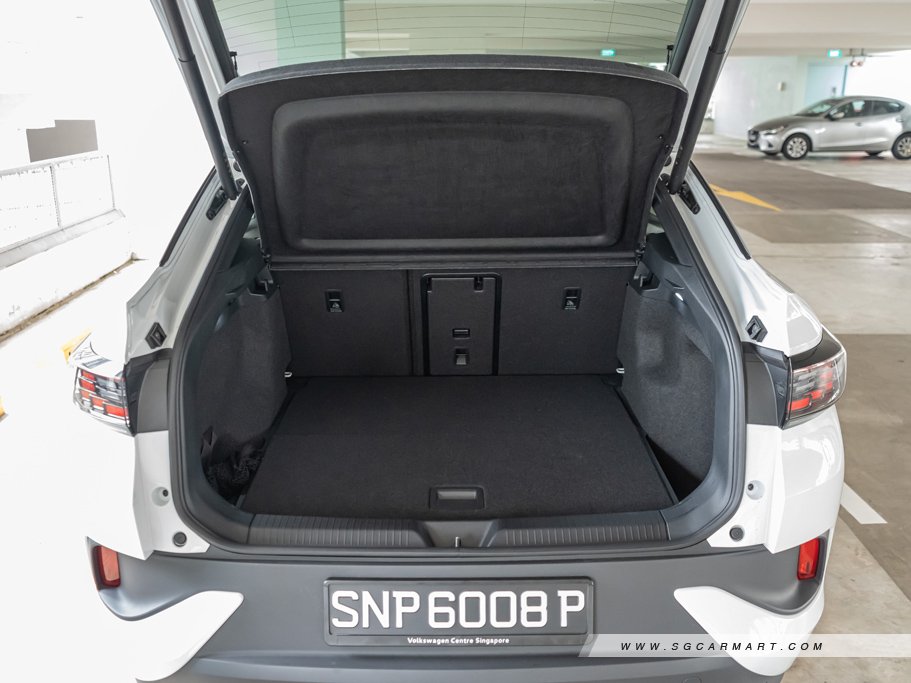 https://i.i-sgcm.com/new_cars/cars/21841/21841_g41