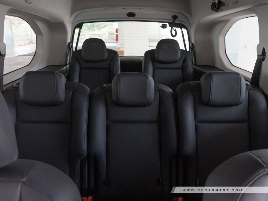 https://i.i-sgcm.com/new_cars/cars/21843/21843_g28