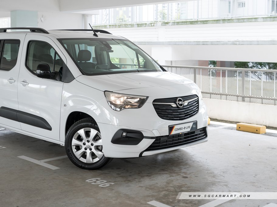 https://i.i-sgcm.com/new_cars/cars/21843/21843_g9