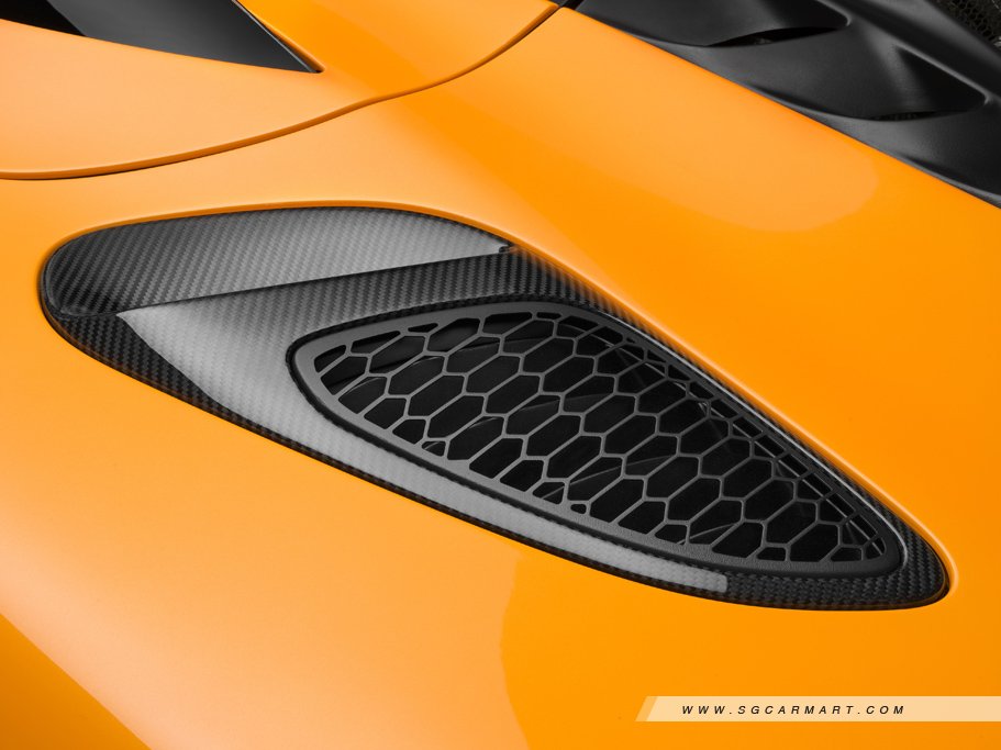 https://i.i-sgcm.com/new_cars/cars/21844/21844_g7