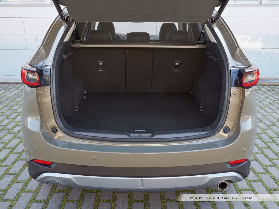 https://i.i-sgcm.com/new_cars/cars/21845/21845_g12