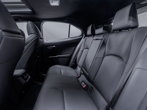 Lexus UX 300h Hybrid 11