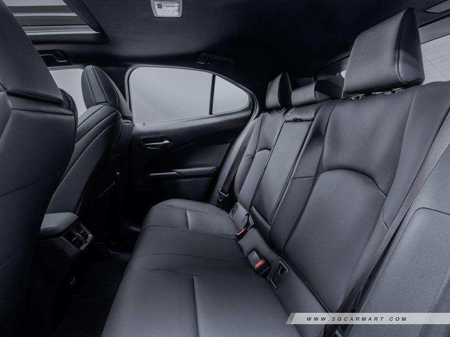 https://i.i-sgcm.com/new_cars/cars/21851/21851_g11