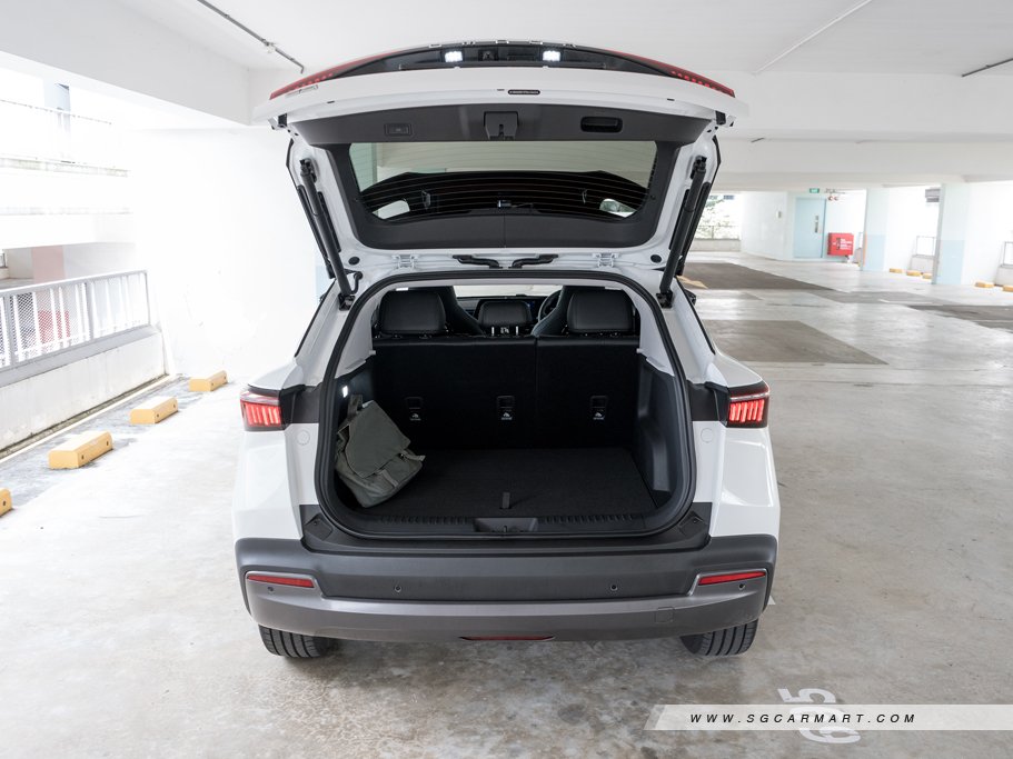 https://i.i-sgcm.com/new_cars/cars/21854/21854_g40