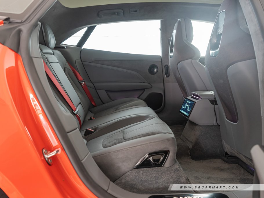 https://i.i-sgcm.com/new_cars/cars/21855/21855_g39