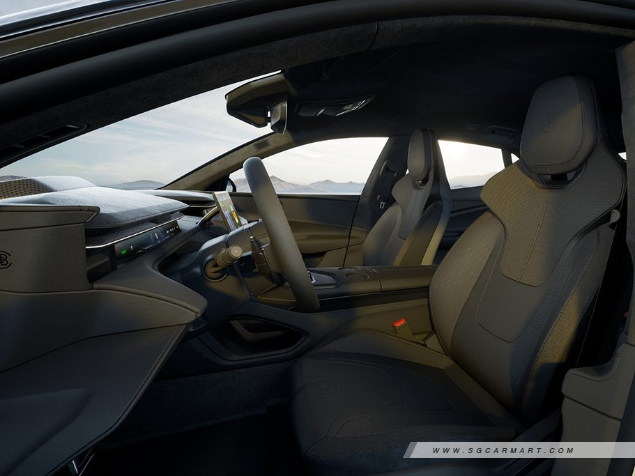 https://i.i-sgcm.com/new_cars/cars/21855/21855_g55
