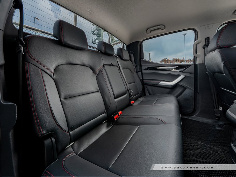 https://i.i-sgcm.com/new_cars/cars/21856/21856_g11