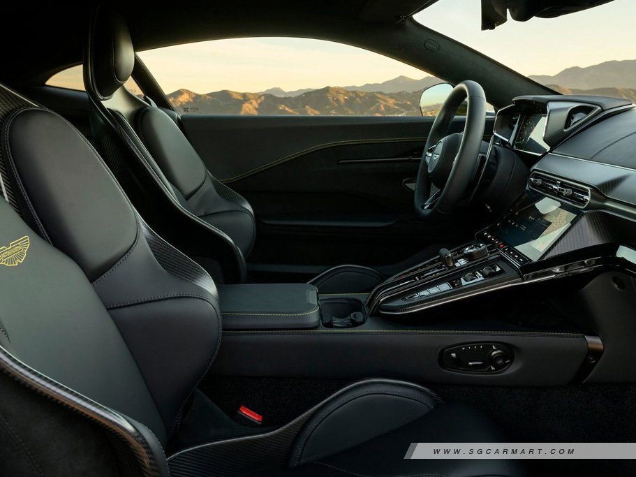 https://i.i-sgcm.com/new_cars/cars/21859/21859_g14