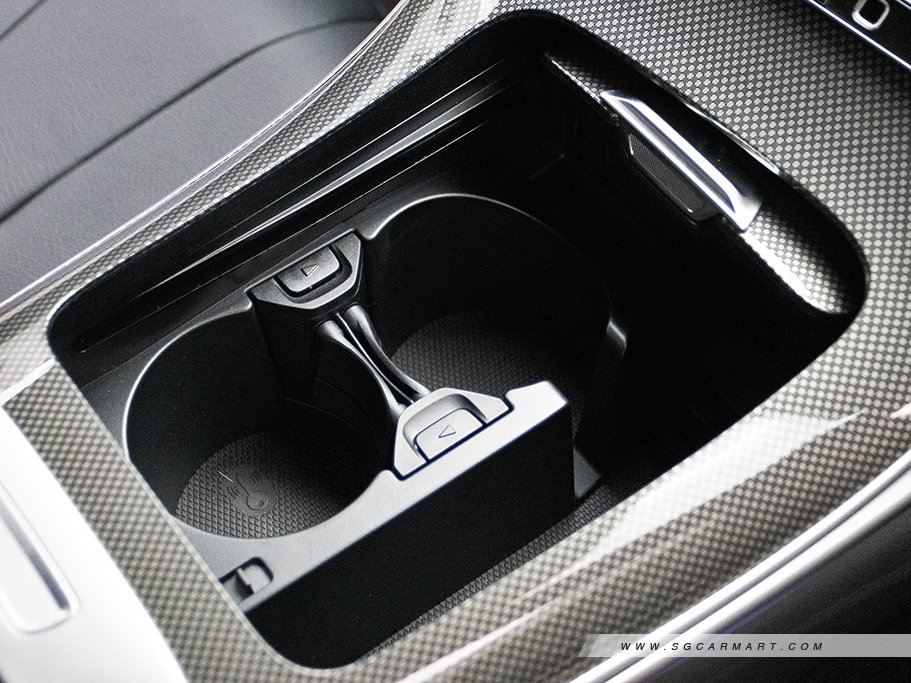 https://i.i-sgcm.com/new_cars/cars/21861/21861_g18