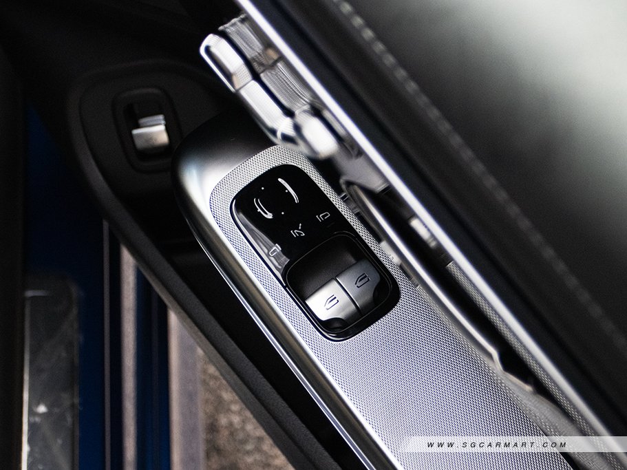 https://i.i-sgcm.com/new_cars/cars/21861/21861_g22