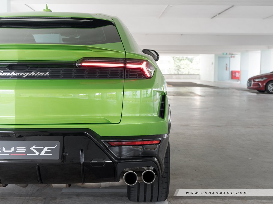 https://i.i-sgcm.com/new_cars/cars/21862/21862_g18