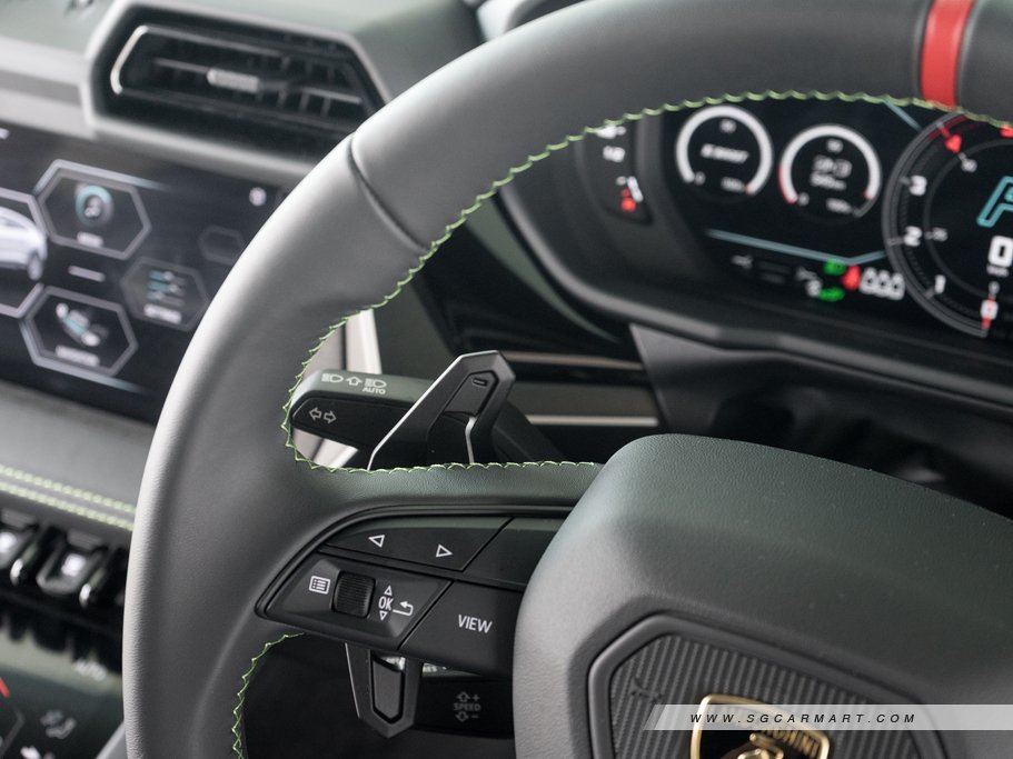 https://i.i-sgcm.com/new_cars/cars/21862/21862_g24