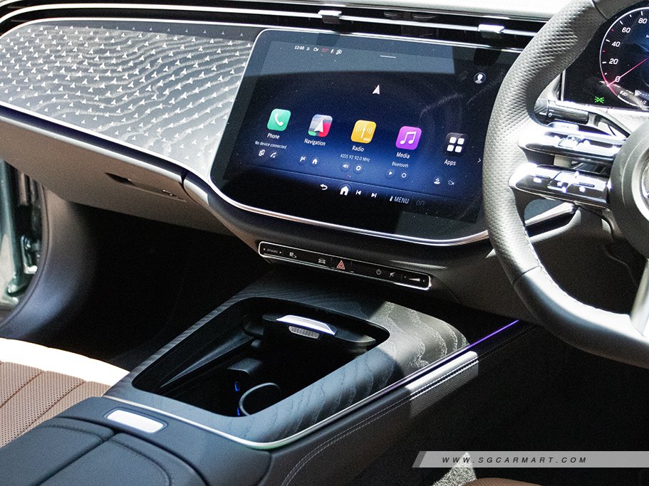 https://i.i-sgcm.com/new_cars/cars/21864/21864_g14