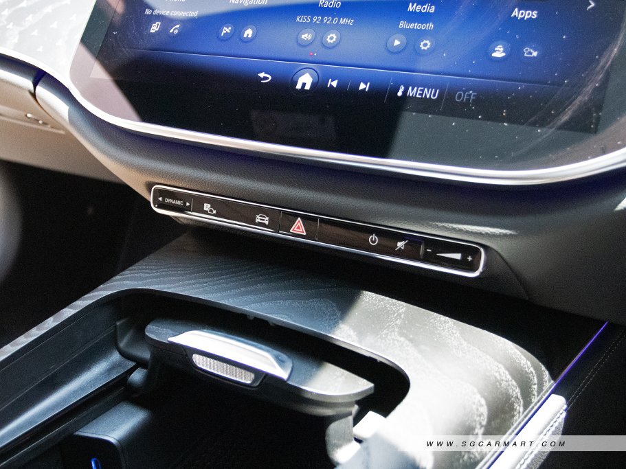 https://i.i-sgcm.com/new_cars/cars/21864/21864_g16