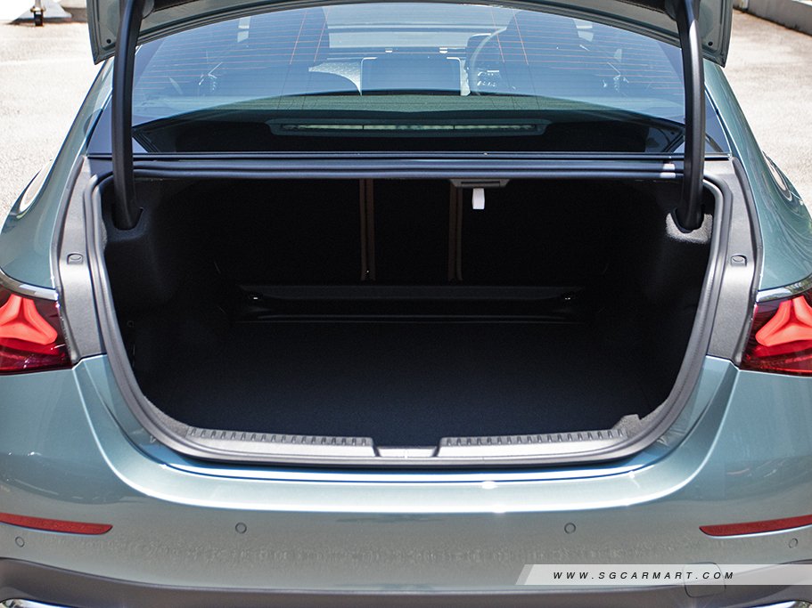 https://i.i-sgcm.com/new_cars/cars/21864/21864_g23