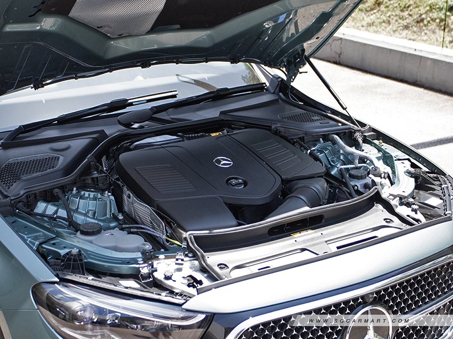 https://i.i-sgcm.com/new_cars/cars/21864/21864_g24