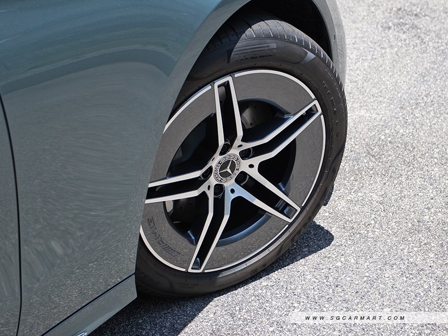 https://i.i-sgcm.com/new_cars/cars/21864/21864_g8