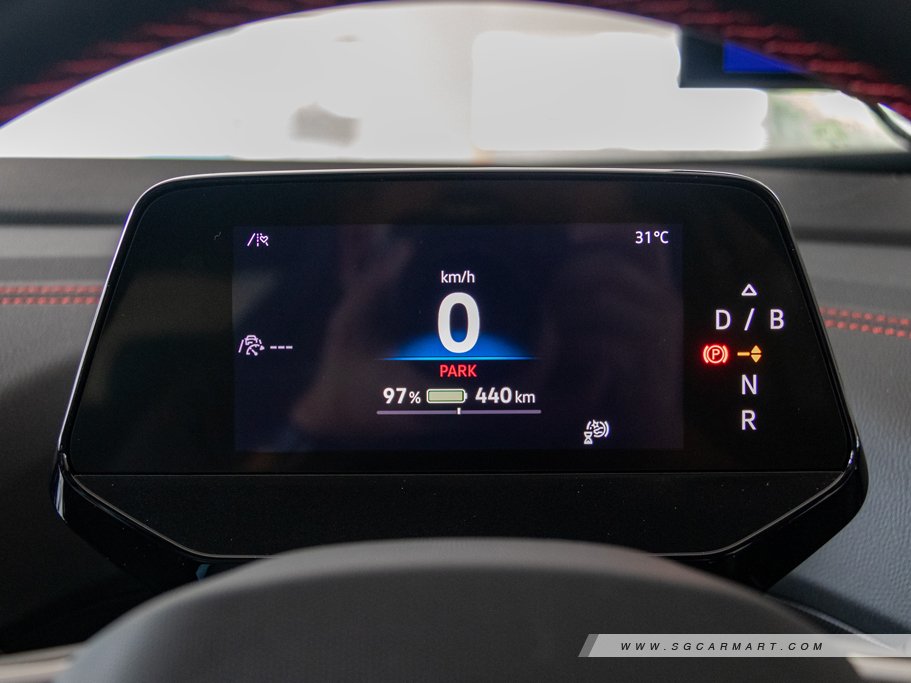 https://i.i-sgcm.com/new_cars/cars/21865/21865_g23