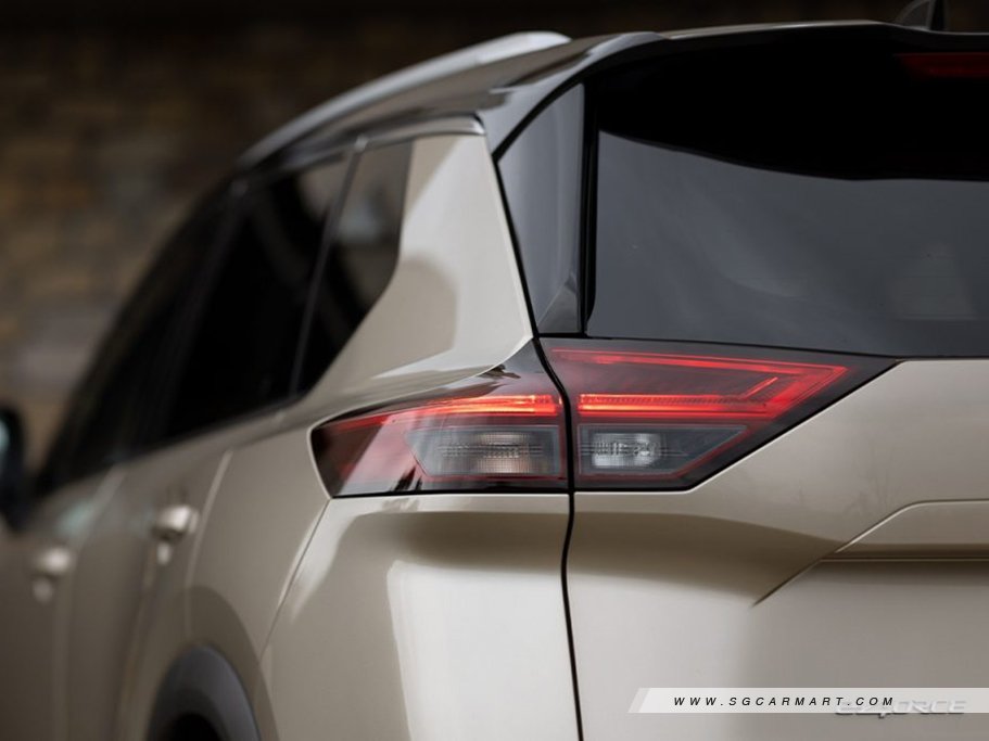 https://i.i-sgcm.com/new_cars/cars/21871/21871_g7