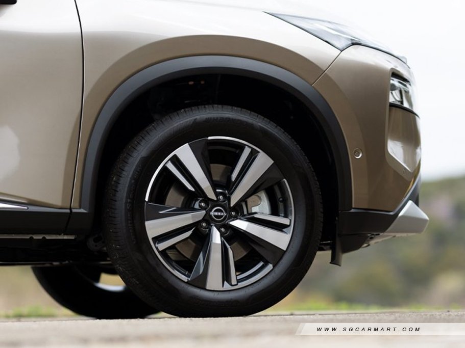 https://i.i-sgcm.com/new_cars/cars/21871/21871_g8