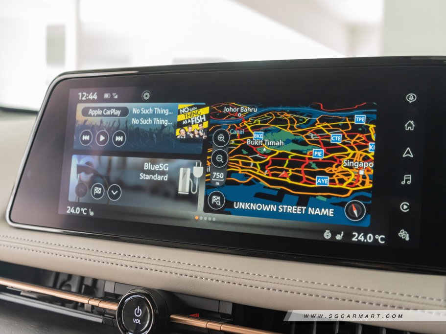 https://i.i-sgcm.com/new_cars/cars/21875/21875_g26