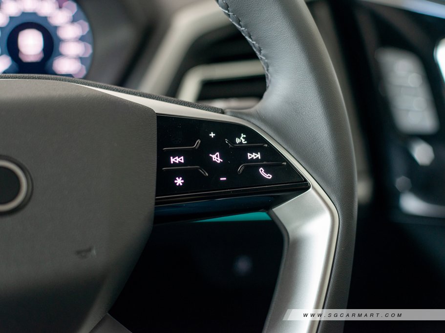 https://i.i-sgcm.com/new_cars/cars/21876/21876_g14