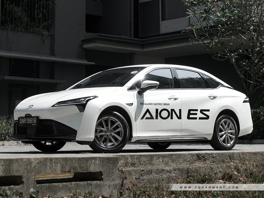 https://i.i-sgcm.com/new_cars/cars/21877/21877_g15