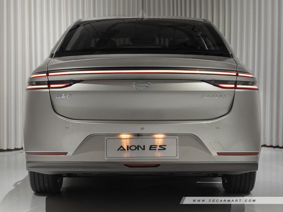 https://i.i-sgcm.com/new_cars/cars/21877/21877_g4