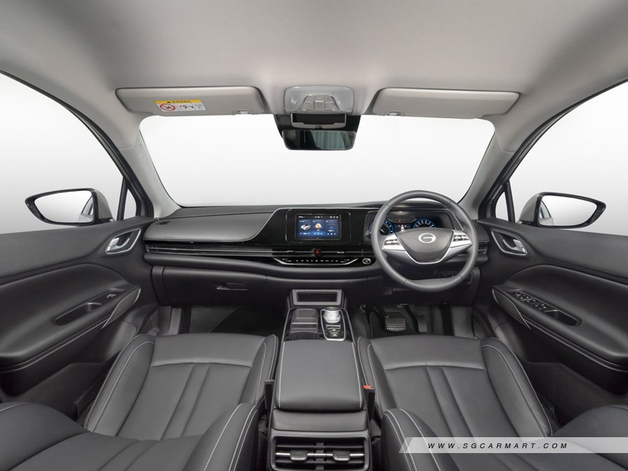 https://i.i-sgcm.com/new_cars/cars/21877/21877_g7