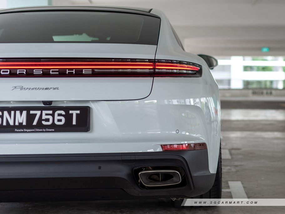 https://i.i-sgcm.com/new_cars/cars/21880/21880_g19