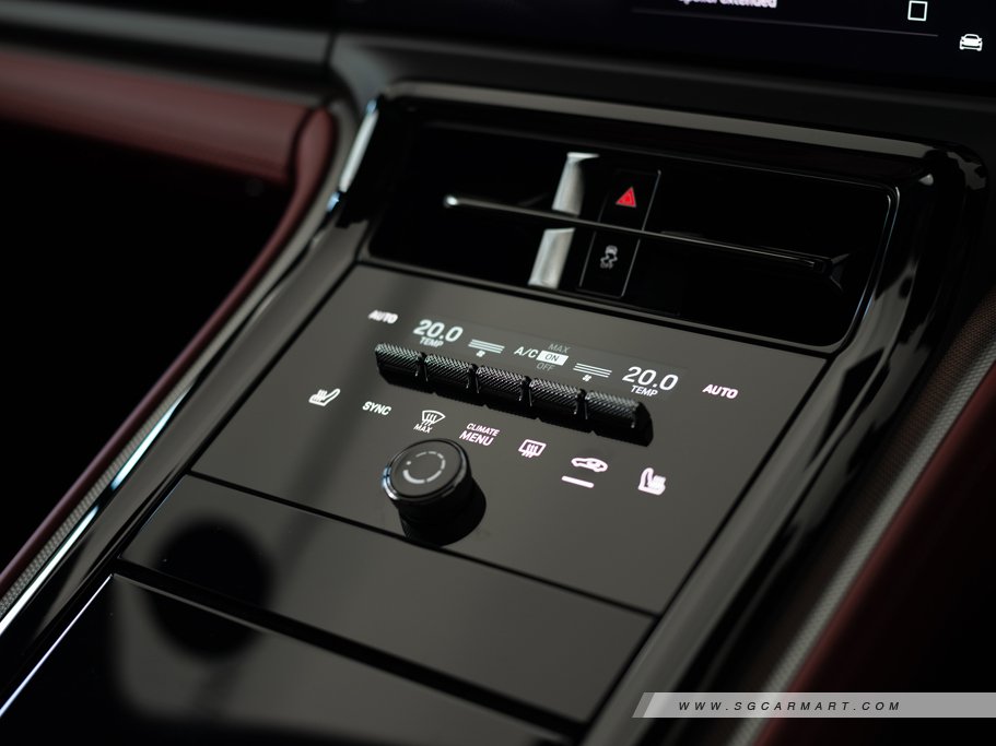 https://i.i-sgcm.com/new_cars/cars/21880/21880_g29