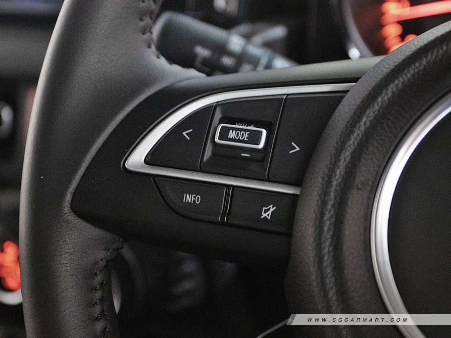https://i.i-sgcm.com/new_cars/cars/21883/21883_g10